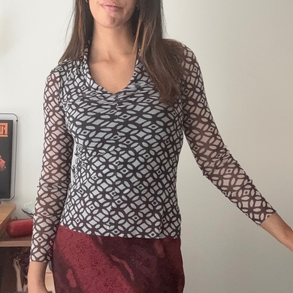 Weston Wear Long Sleeve Top Mesh Black Geometric Print Fitted Tee Small - Picture 2 of 9